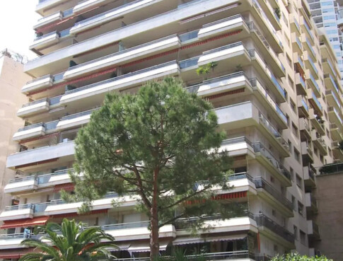 CHATEAU AMIRAL - PARKING